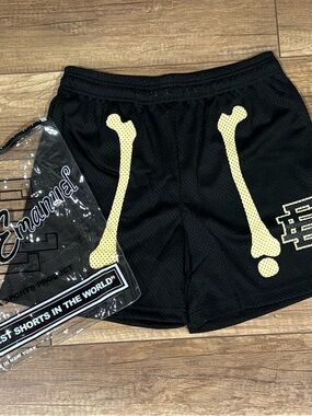 Eric Emanuel EE Mens Black Bone Athletic Shorts Medium
